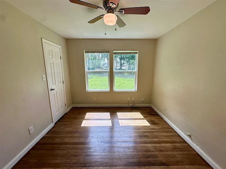 6 Southlawn Cir — Photo 13