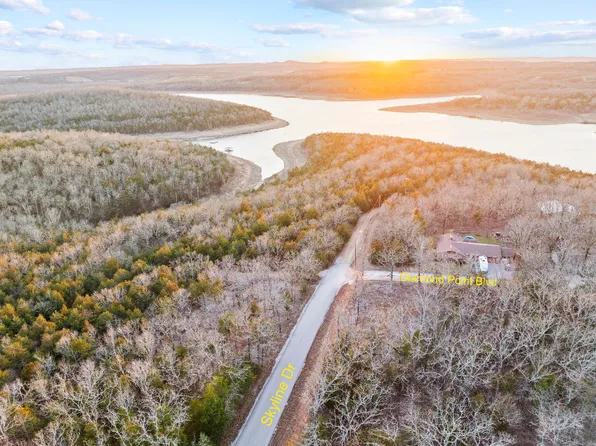 1 S Diamond Point Blvd, Lead Hill, AR 72644