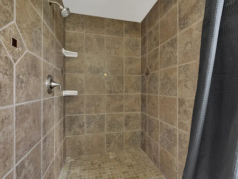 1015 Reiley Rd — Photo 26