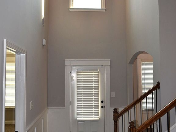 2nd image of 517 Capers Ln