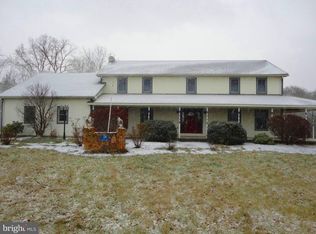 114 Ross Hill Rd, Spring Mills, PA 16875