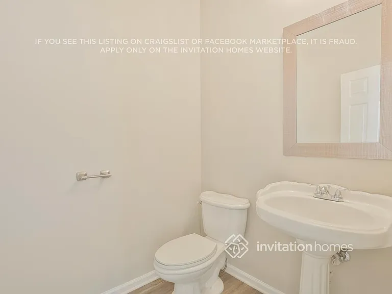 3851 Lake Sanctuary Way — Photo 19