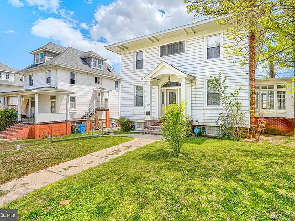 2nd image of 3213 Vickers Rd #1