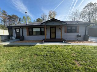 332 Epley Dr, Marion, NC 28752