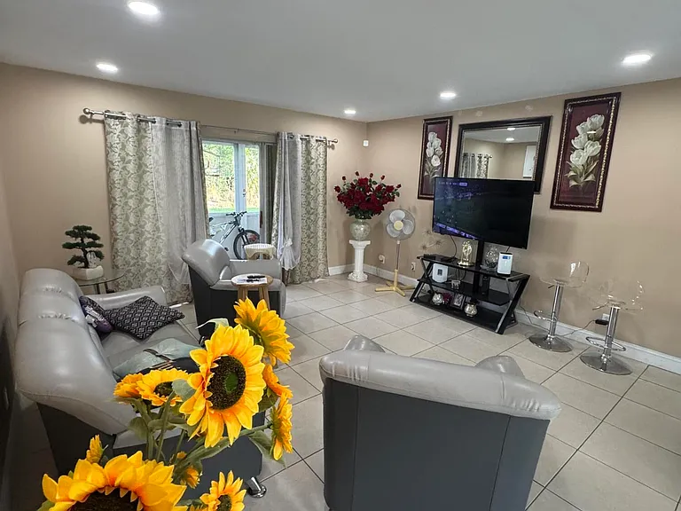 725 Lori Dr #107 — Photo 15