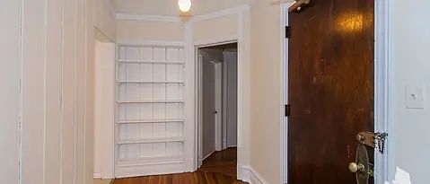 2nd image of 1220 N Dearborn St