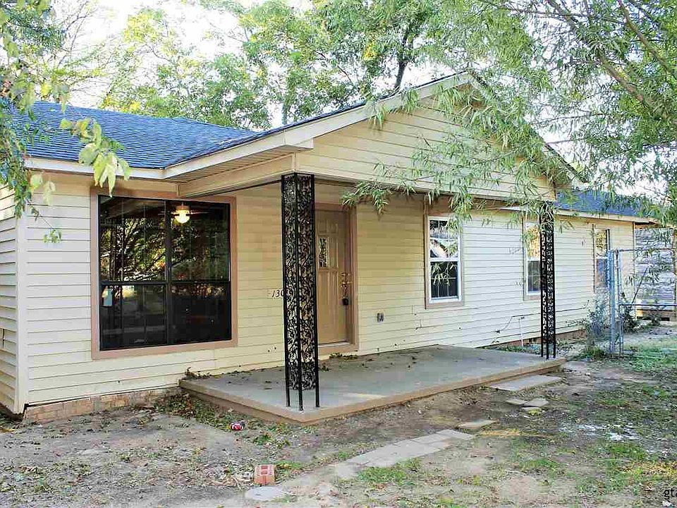1st image of 1307 Crockett Ave