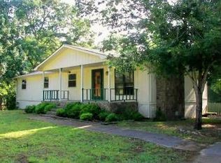 2162 Vaughn Rd, Griffin, GA 30223