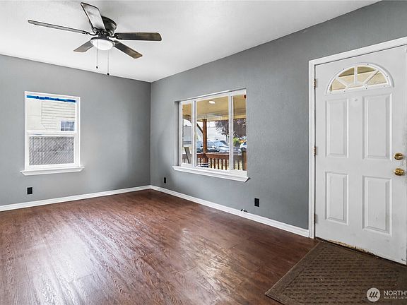3rd image of 440 20th Avenue