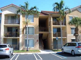 1310 Villa Cir, Boynton Beach, FL 33435