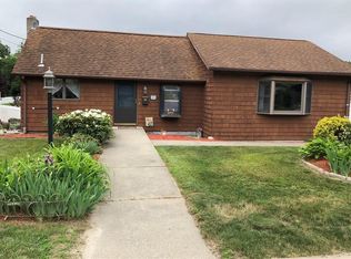 22 Fenwood Ave, Smithfield, RI 02917