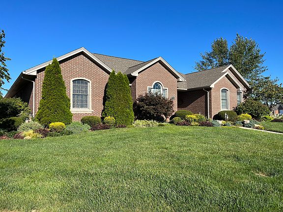4th image of 3519 Regents Ct