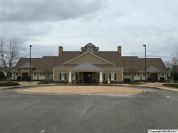 2nd image of Lake Forest Blvd