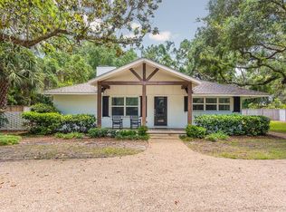 11813 Old Demere Rd, Saint Simons Island, GA 31522