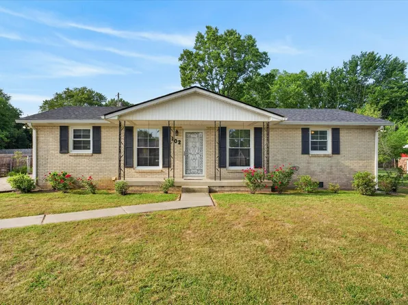 102 Rainbow St, Clarksville, TN 37042