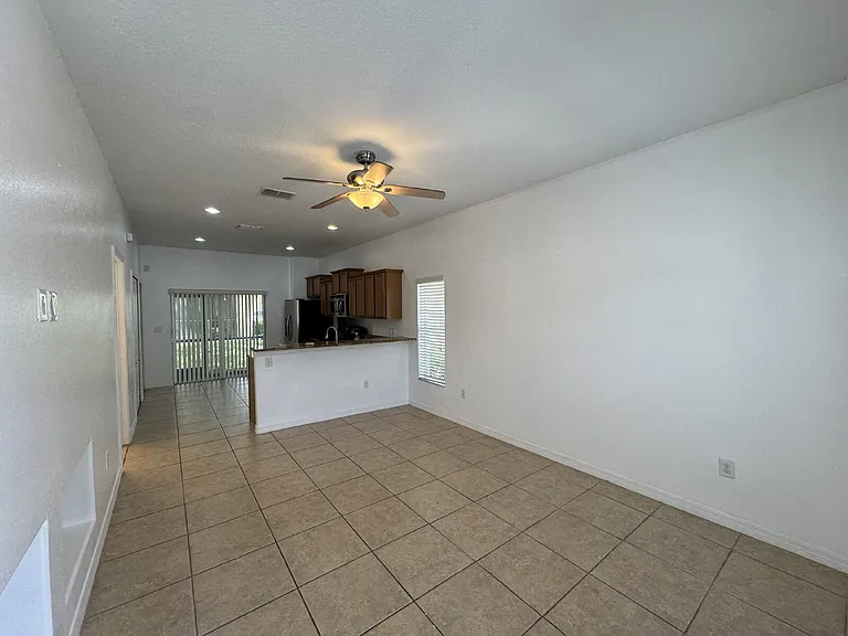 8536 Gablebend Way — Photo 2