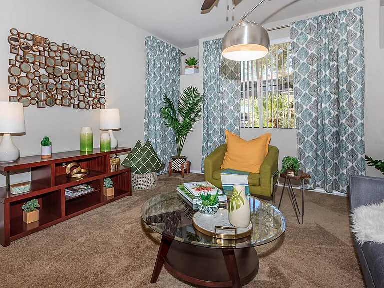 1c1 757 SQFT 1 Bed 1 Bath