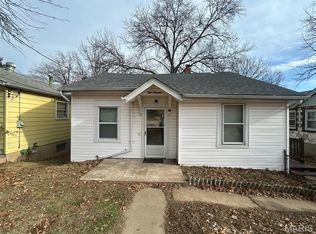 814 Elsworth Pl, Saint Louis, MO 63135