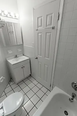 Rented by Bond New York | media 9