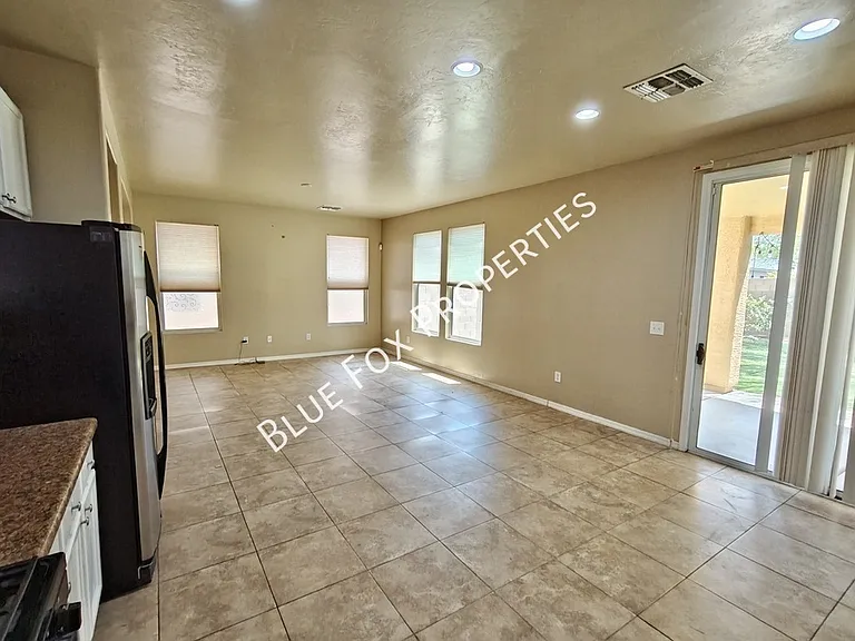 5874 N Dartwhite Dr — Photo 10