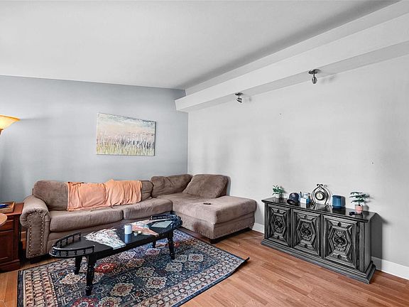 4th image of 1135 Keeven Ln