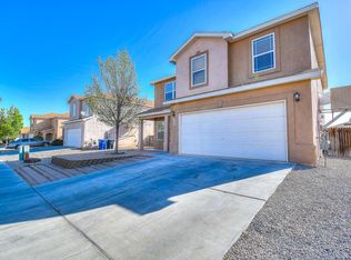 406 Crestview Dr SW, Albuquerque, NM 87105