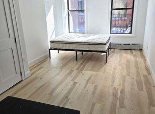 407 W 39th St #3WC, New York, NY 10018