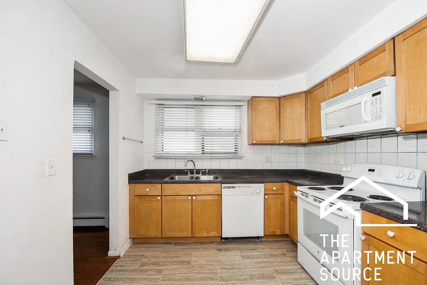 8644 Skokie Boulevard #401 — Photo 2