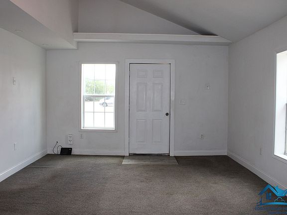 2nd image of 1312 S Chadbourne St
