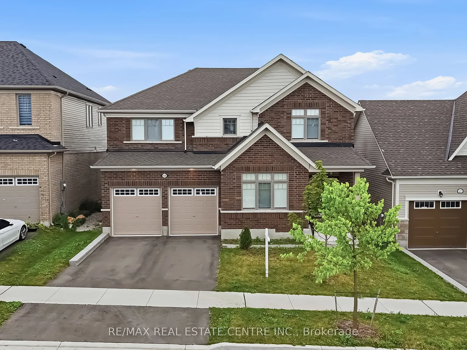 4 bed, $3,500 — Photo 1