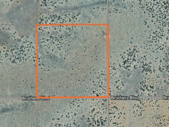 301-31-279 Brothers Blvd, Seligman, AZ 86337