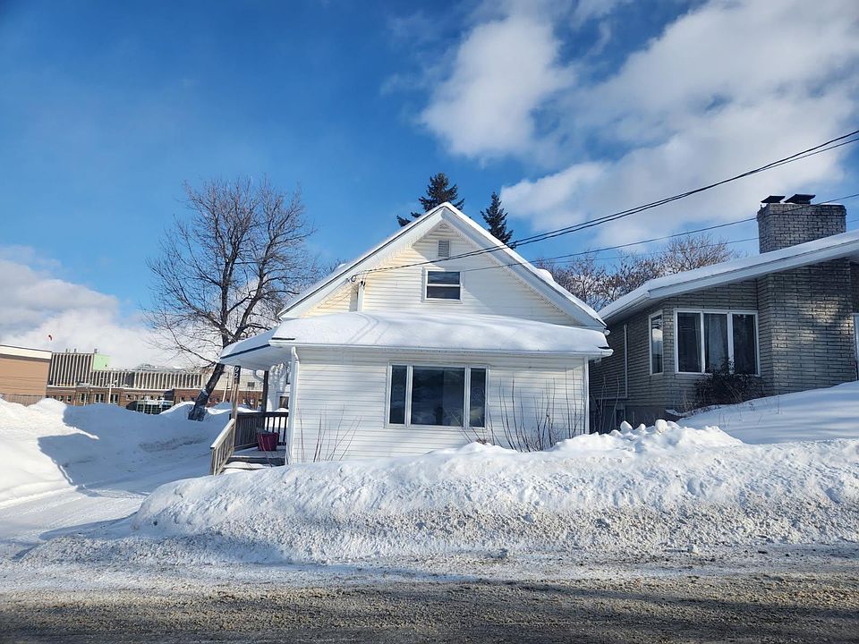 2nd image of 92 14th Avenue