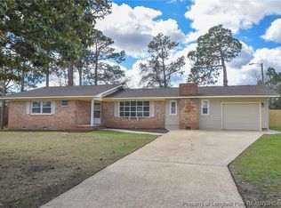 249 Decatur Dr, Fayetteville, NC 28303