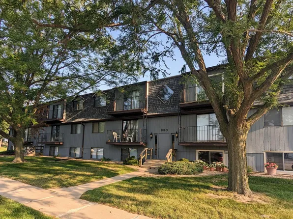 830 Bridgit Ln SE APT 11, Cedar Rapids, IA 52403