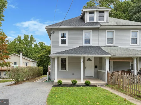 23 Summit Ave, Paoli, PA 19301