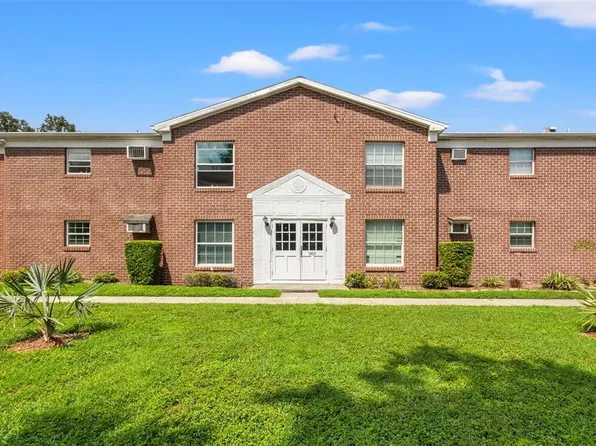 1303 83rd Ave N APT A, Saint Petersburg, FL 33702