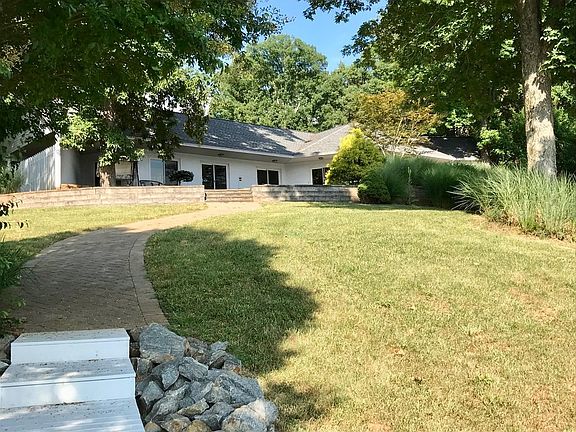1144 Pierpoint - 4 of 96