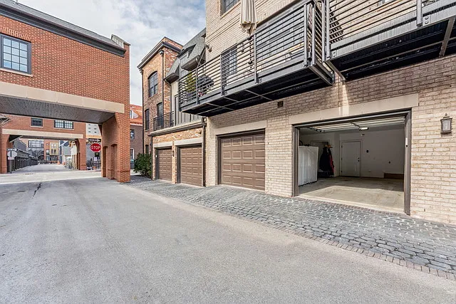 Attached 1-car garage