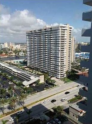 2nd image of 2030 S Ocean Dr APT 623