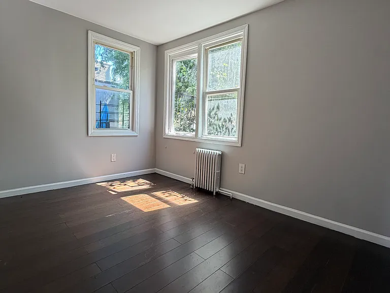 112 Beech St #3 — Photo 4