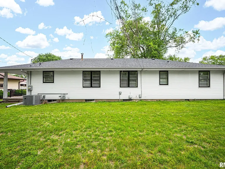 1407 W Sunnyview Dr — Photo 5