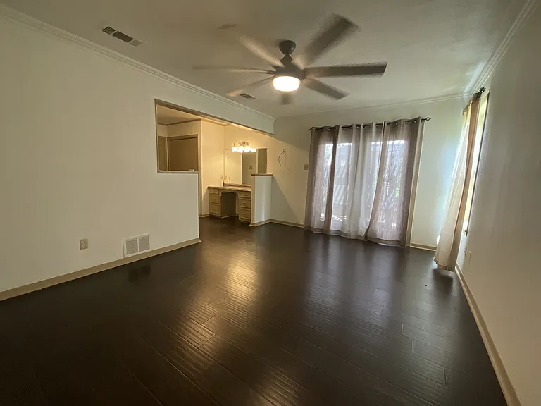 530 Hilliard Dr — Photo 24