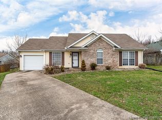 1406 Blackberry Rdg, Jeffersonville, IN 47130
