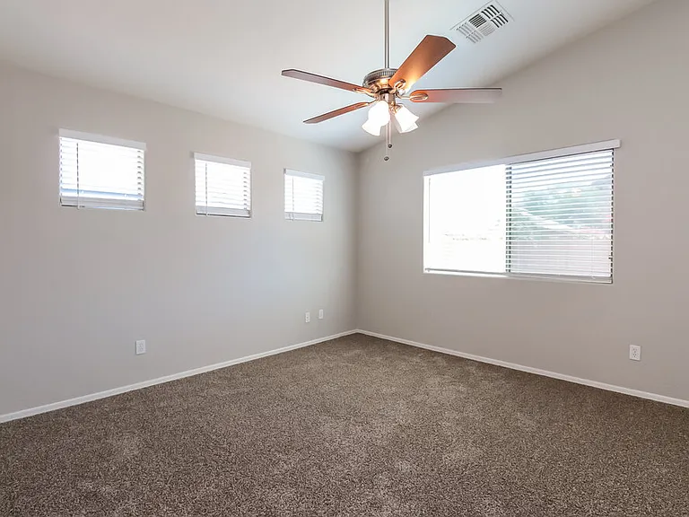 25549 W Winslow Ave — Photo 7