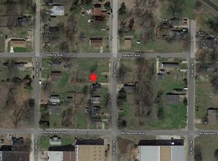 308 N 11th St, West Memphis, AR 72301