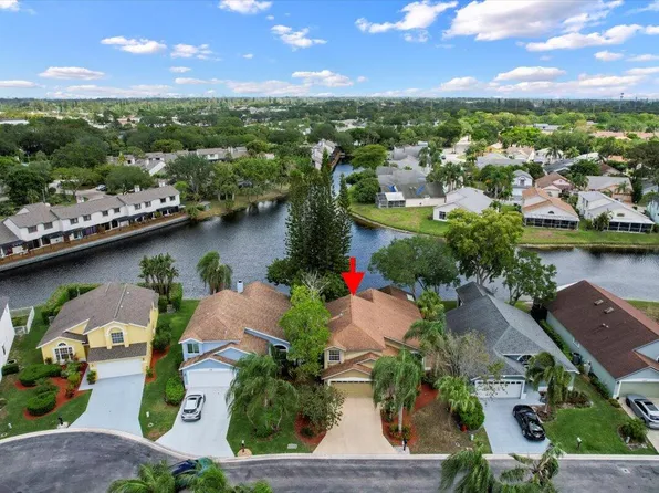2231 Soundings Court, Greenacres, FL 33413