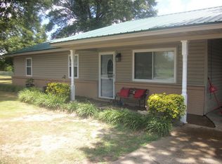 3013 Robinson St, Newport, AR 72112