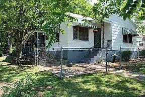 2nd image of 940 Greenwood Ave