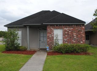 5515 Ducros Dr, Baton Rouge, LA 70820
