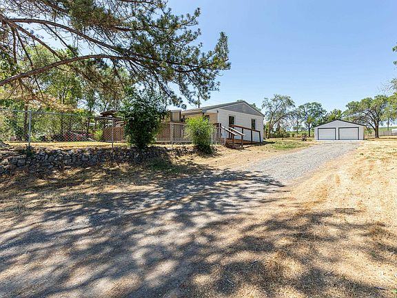 3rd image of 84604 N 451st Pr NE
